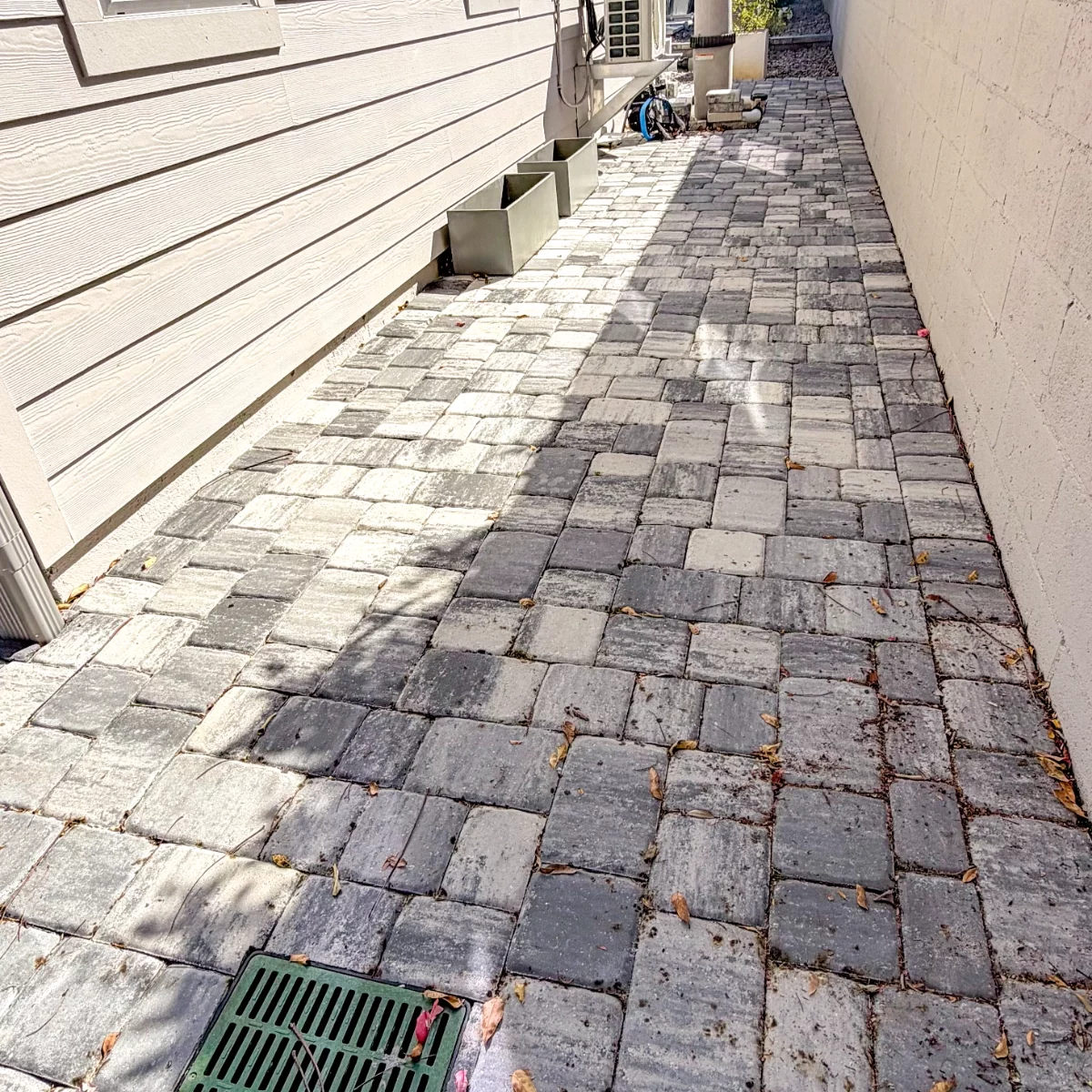 jax-outdoor-hadscaping-body-image-2