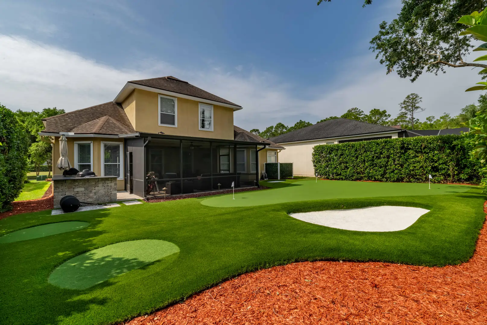 Residential putting green Jax Outdoor Solutions