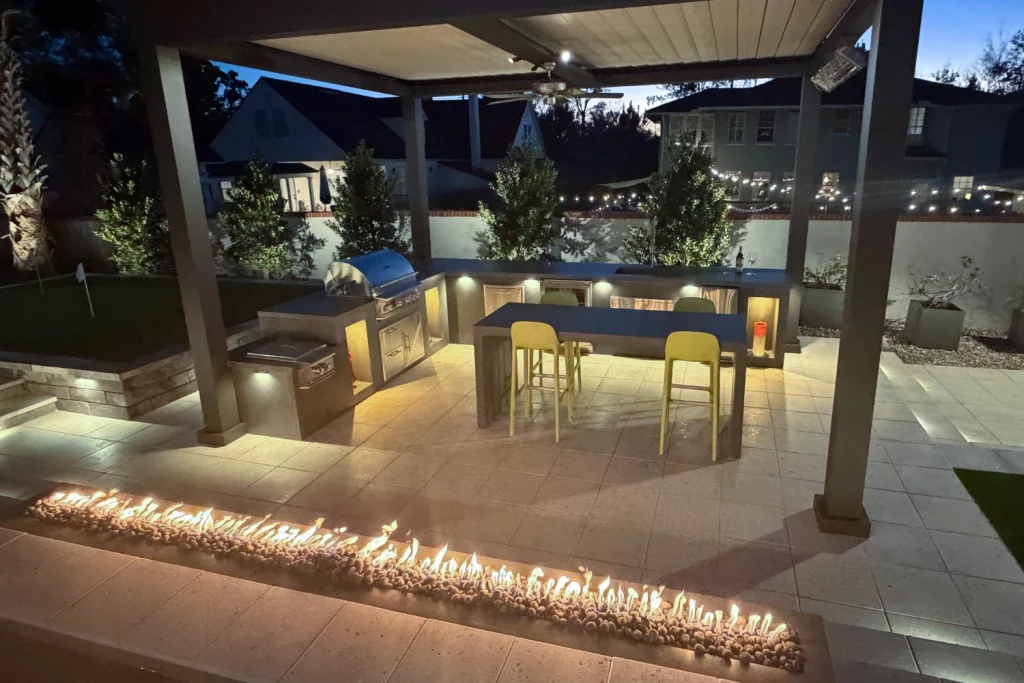 backyard kitchen construction