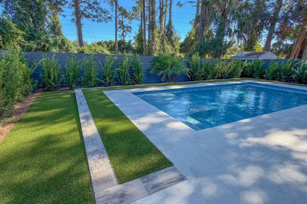 Artificial grass backyard installation in Jacksonville Beach