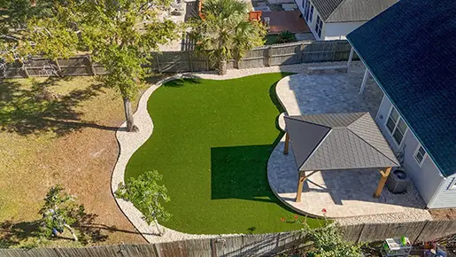 van-zile-pergola-residential-installation